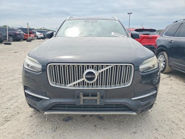 2016 VOLVO XC90