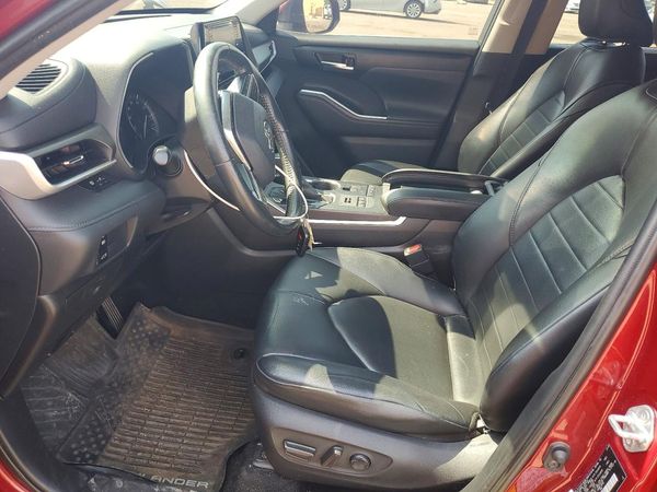 2020 TOYOTA HIGHLANDER XLE Nav — DENT
