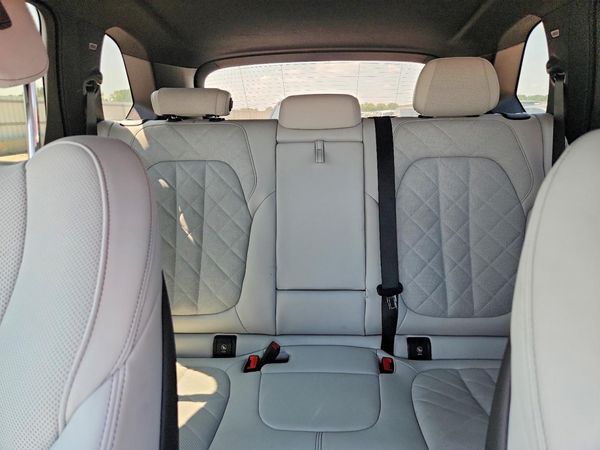 2023 BMW X5 xDrive40i — SUVN