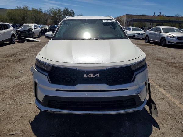 2022 KIA SORENTO