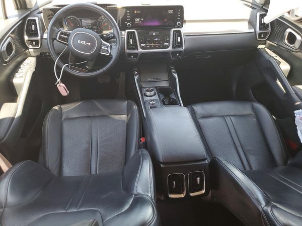 2022 KIA SORENTO