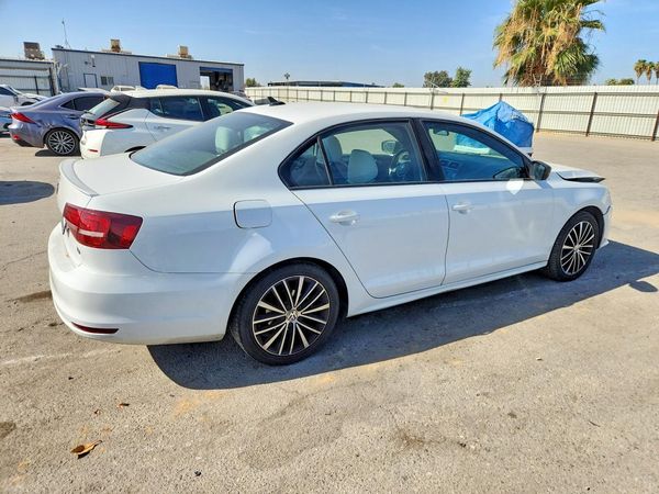 2017 VOLKSWAGEN JETTA Sport