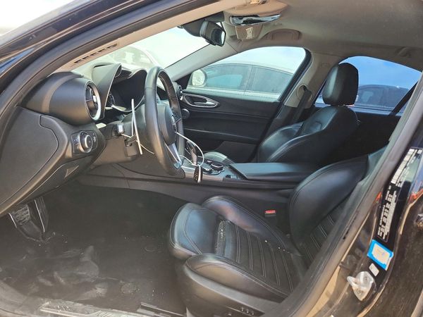 2018 ALFA ROMEO GIULIA TI RWD