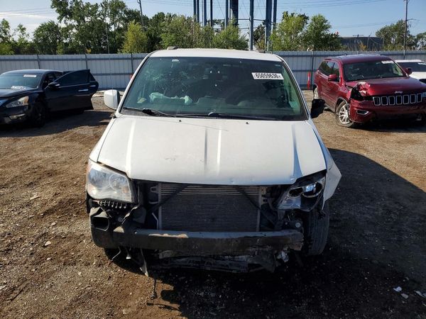 2017 DODGE GRAND CARAVAN
