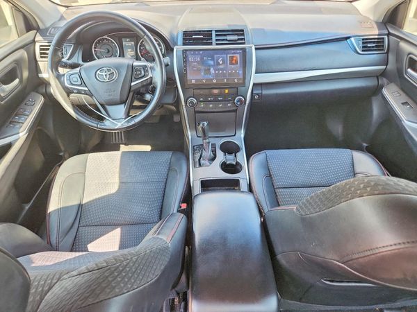 2015 TOYOTA CAMRY