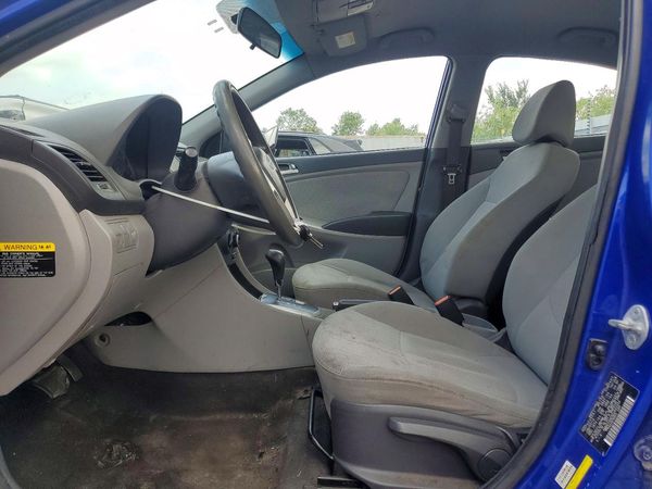 2014 HYUNDAI ACCENT