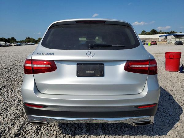 2018 MERCEDES-BENZ GLC