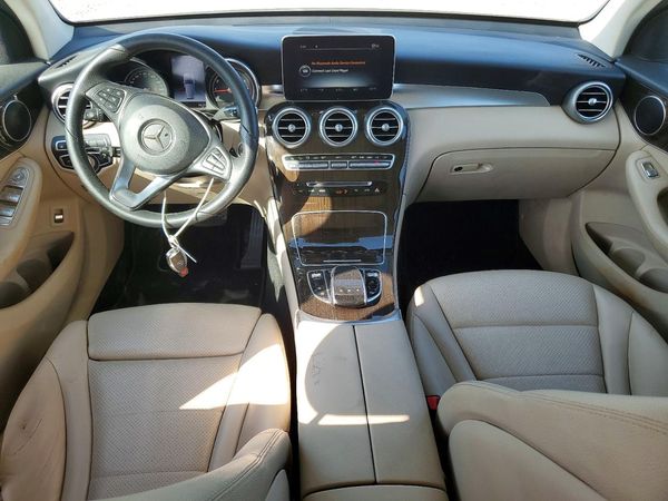 2018 MERCEDES-BENZ GLC