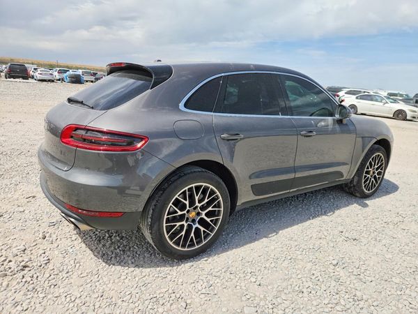 2018 PORSCHE MACAN Macan S