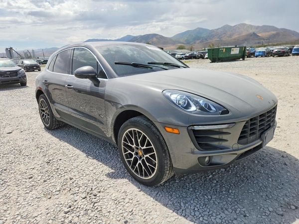 2018 PORSCHE MACAN Macan S