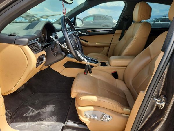 2018 PORSCHE MACAN Macan S