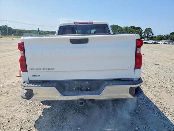 2024 CHEVROLET SILVERADO LT