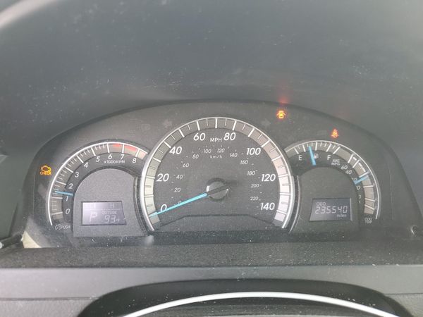 2014 TOYOTA CAMRY