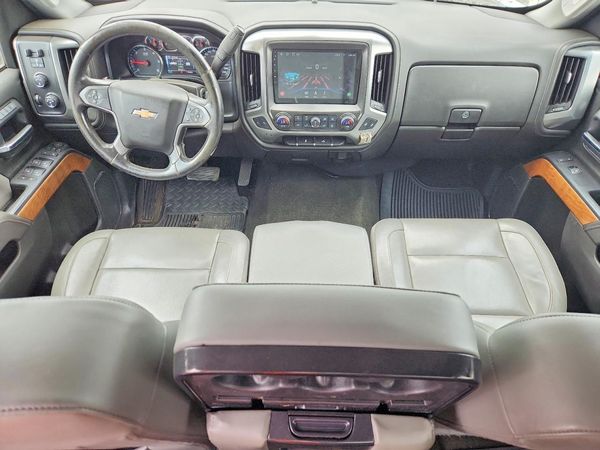 2017 CHEVROLET SILVERADO LTZ
