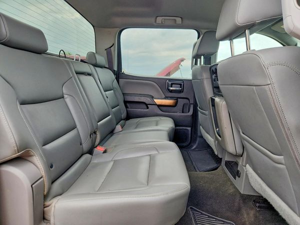 2017 CHEVROLET SILVERADO LTZ