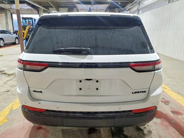 2024 JEEP GRAND CHEROKEE