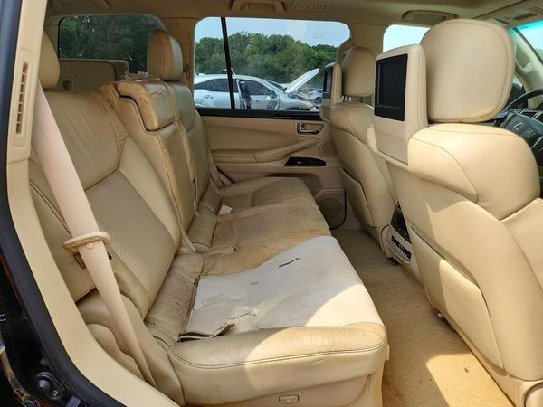 2014 LEXUS LX 570
