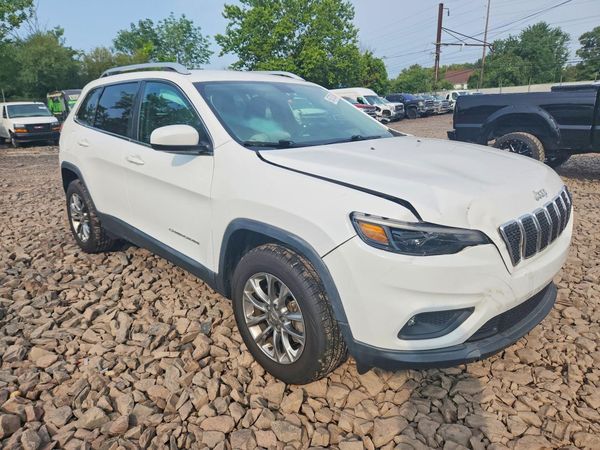 2019 JEEP CHEROKEE LATITUDE PLUS 4X4