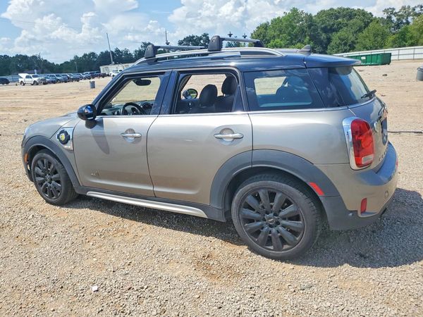 2018 MINI COOPER