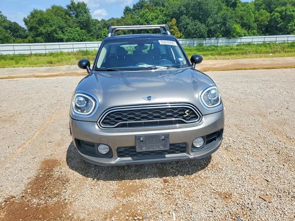 2018 MINI COOPER