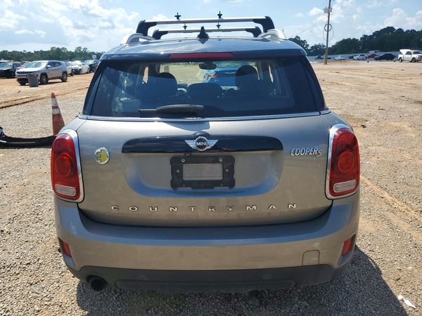 2018 MINI COOPER