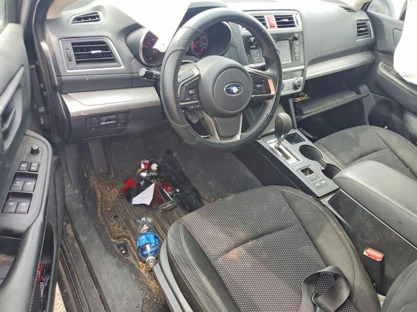 2018 SUBARU OUTBACK Base