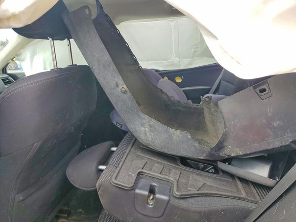 2018 SUBARU OUTBACK Base