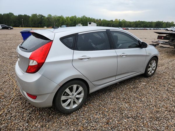 2013 HYUNDAI ACCENT GLS Premium/ SE