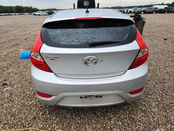 2013 HYUNDAI ACCENT GLS Premium/ SE