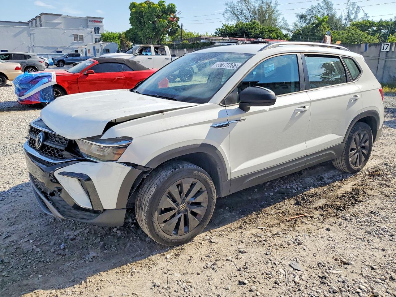 2022 VOLKSWAGEN TAOS