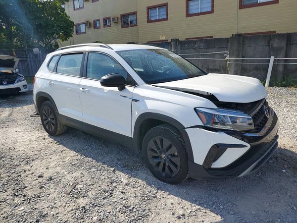 2022 VOLKSWAGEN TAOS