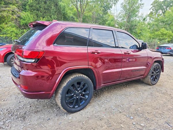 2017 JEEP GRAND CHEROKEE