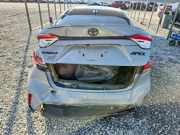 2021 TOYOTA COROLLA SE, CVT