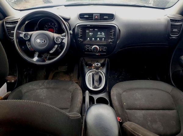 2019 KIA SOUL