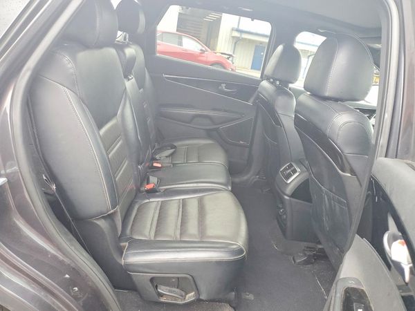 2019 KIA SORENTO SX, SXL