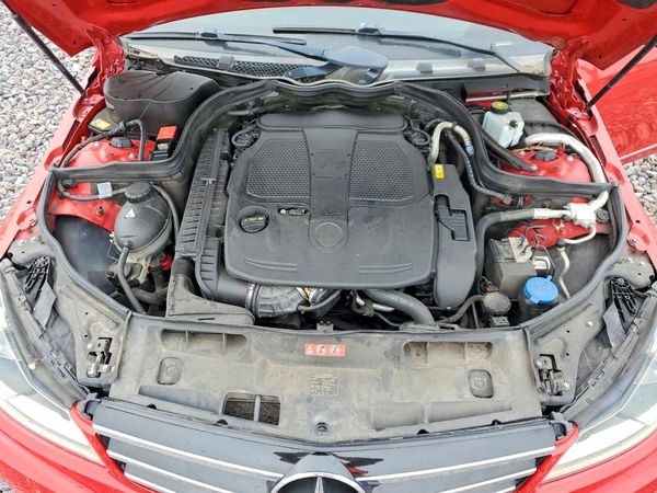 2014 MERCEDES-BENZ C-CLASS C300 4 MATIC — Engine bay