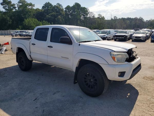 2014 TOYOTA TACOMA Delux Grade