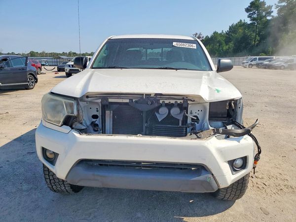 2014 TOYOTA TACOMA Delux Grade