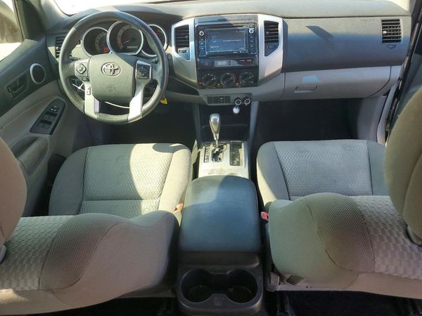 2014 TOYOTA TACOMA Delux Grade