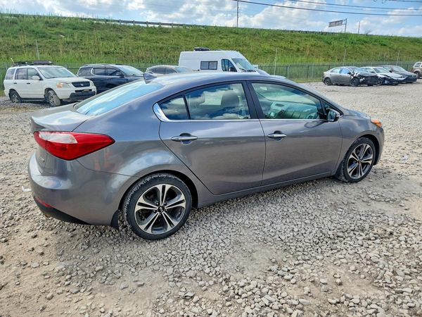 2016 KIA FORTE