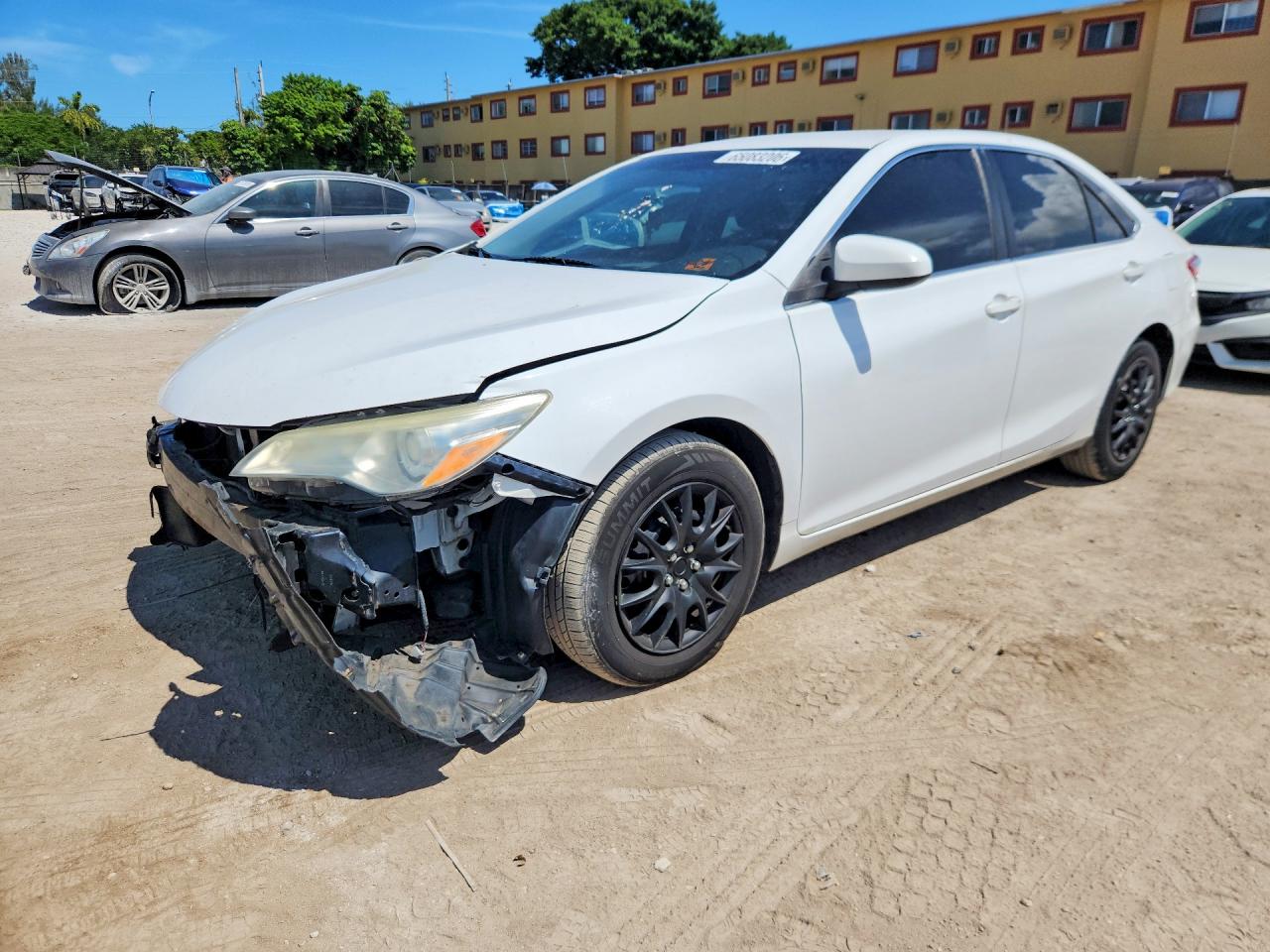 2015 TOYOTA CAMRY