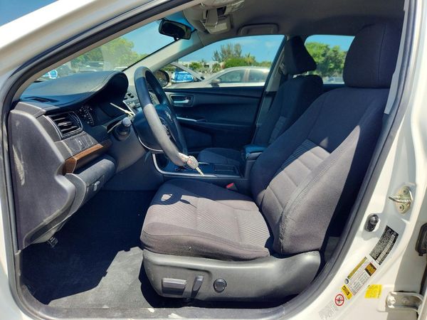2015 TOYOTA CAMRY