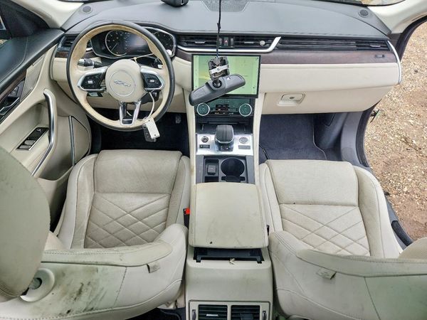 2021 JAGUAR F-PACE