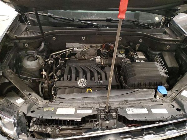 2018 VOLKSWAGEN ATLAS 4Motion SE