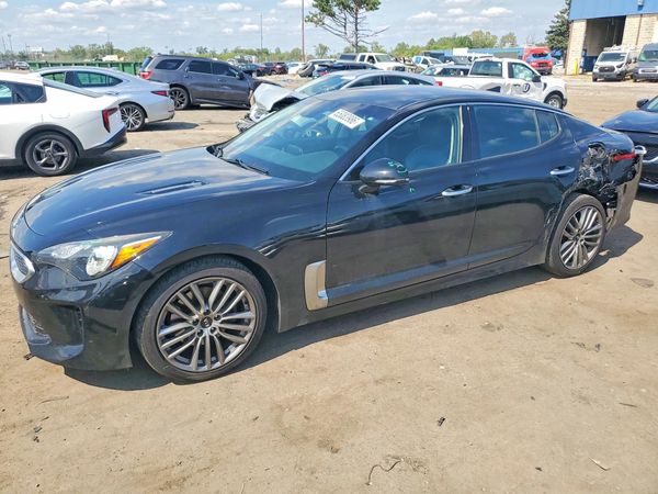 2018 KIA STINGER