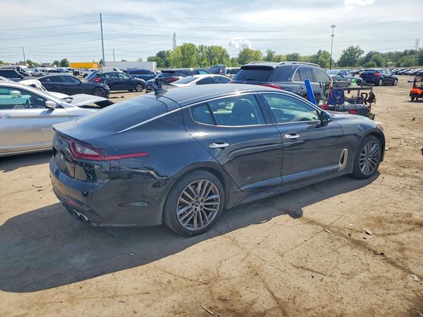 2018 KIA STINGER