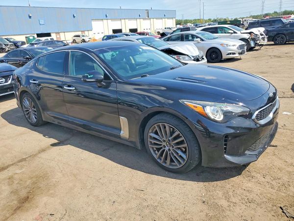 2018 KIA STINGER