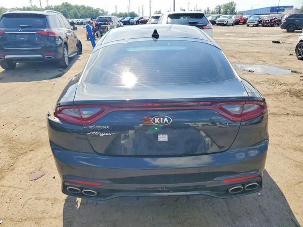 2018 KIA STINGER