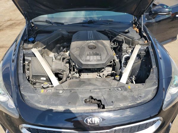 2018 KIA STINGER