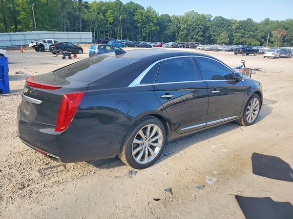 2016 CADILLAC XTS Luxury